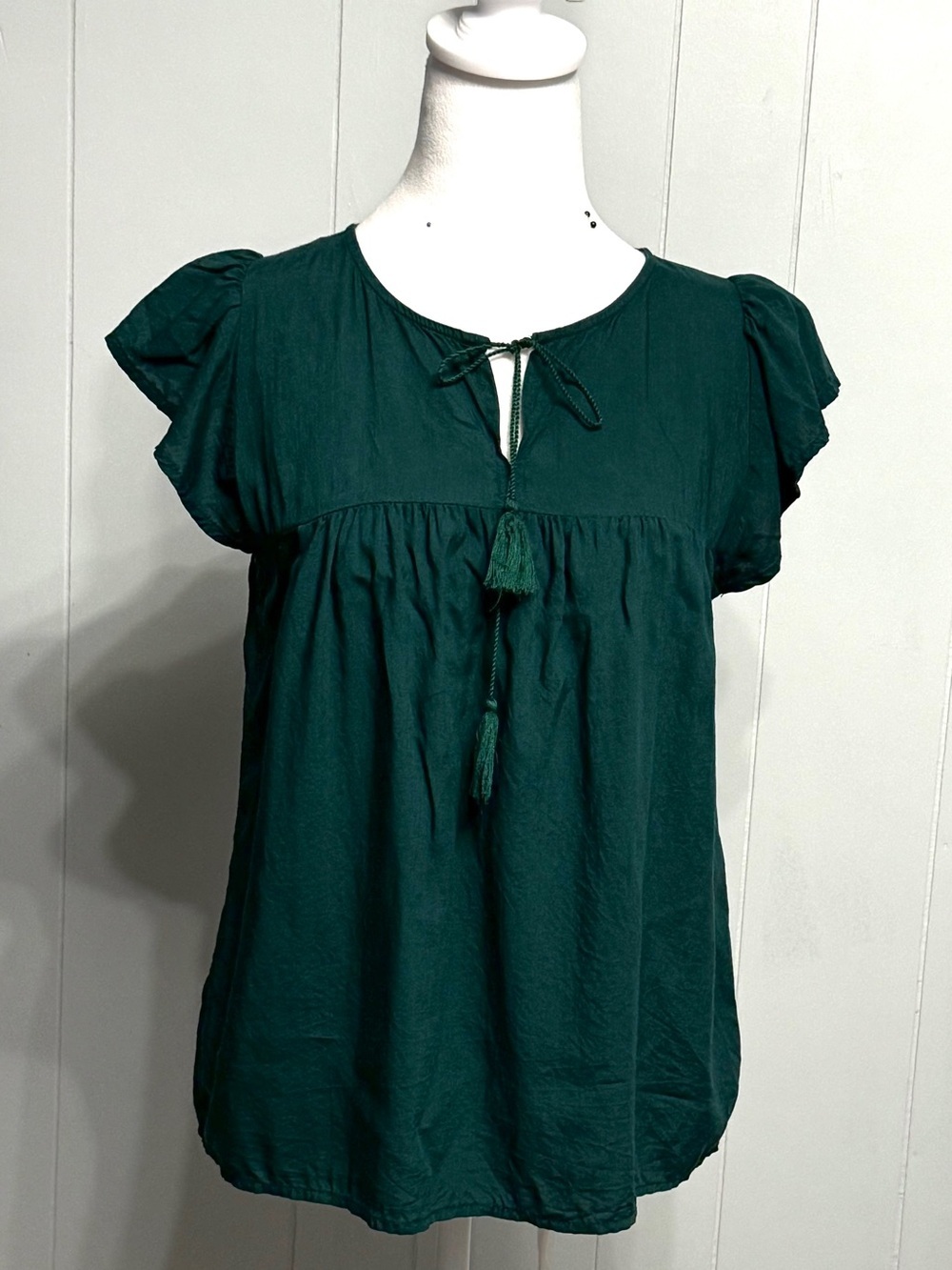 #15) Old Navy Deep Green Tie-Front Puff Sleeve Blouse